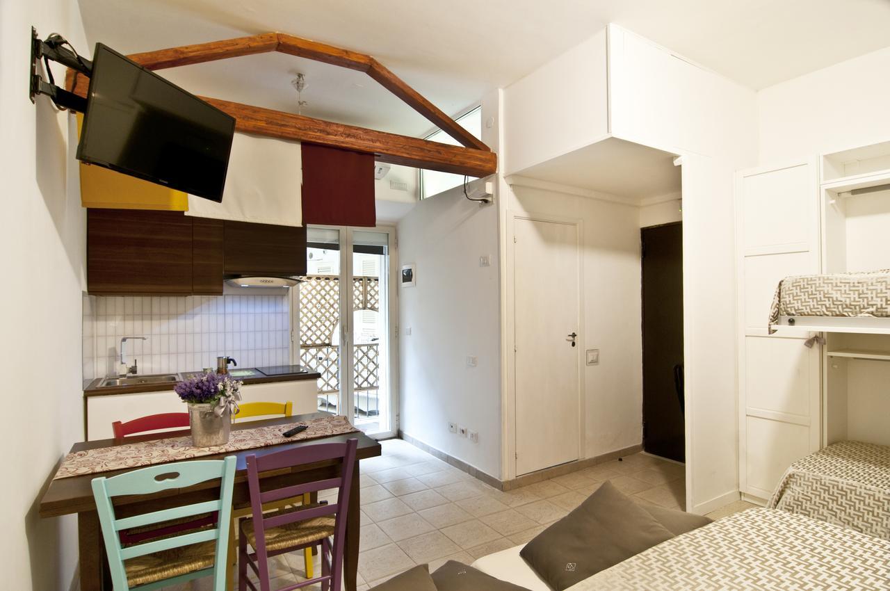 Piazza Risorgimento Studio Рим Екстер'єр фото